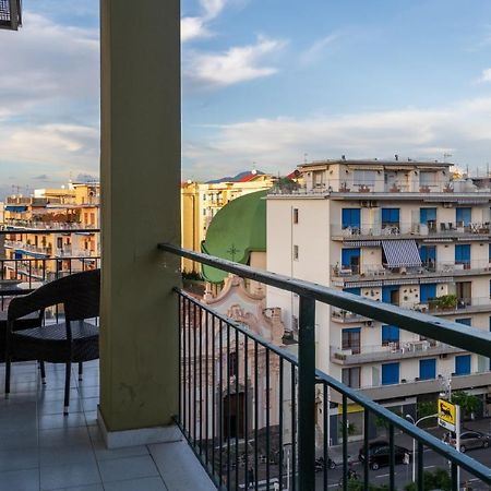 Rossella Holiday Home Sorrento Luaran gambar